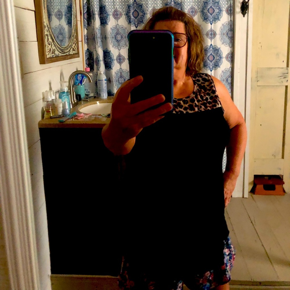 Beautiful cheetah and black tank
